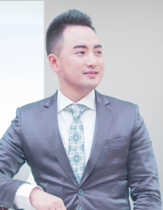 云南肖启龙的第一张照片--昆明闪婚服务中心
